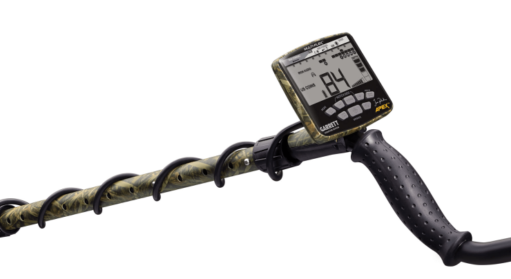 Garrett Ace Apex Jase Robertson 8.5x11